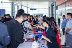 <strong>不仅是技术和产品的集中</strong>