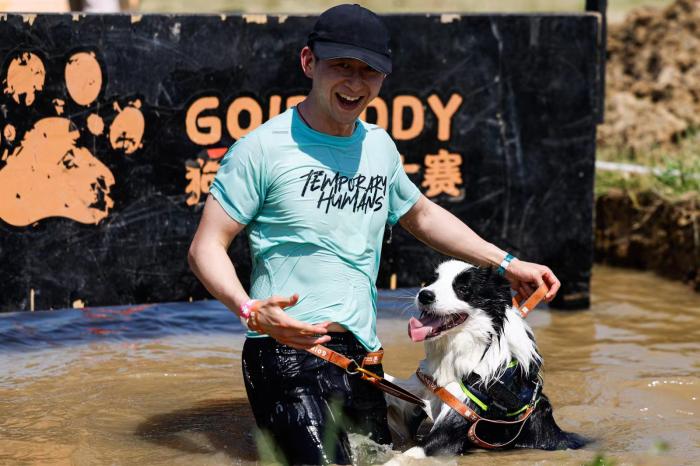 2024狗巴迪勇士赛首站打响，苏州站超200组人犬搭