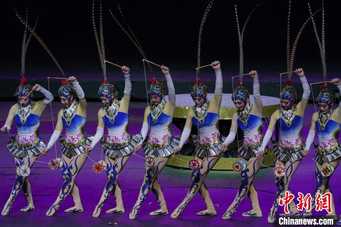 54项表演项目在第十二届全国少数民族传统体育运