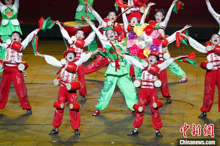 54项表演项目在第十二届全国少数民族传统体育运