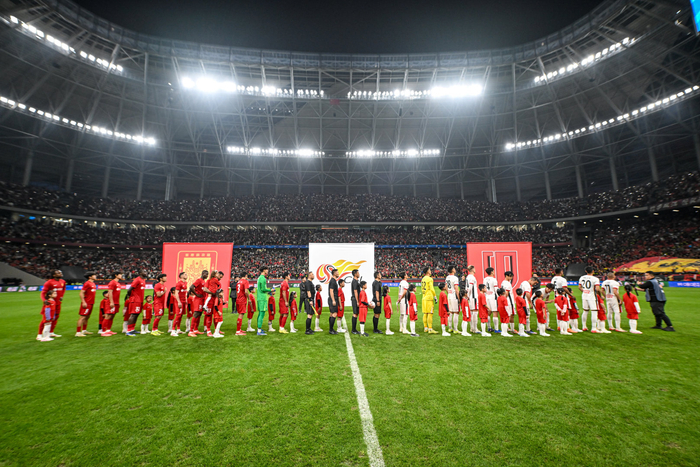 2026中超第三轮创单轮上座纪录 西南三强领跑争冠