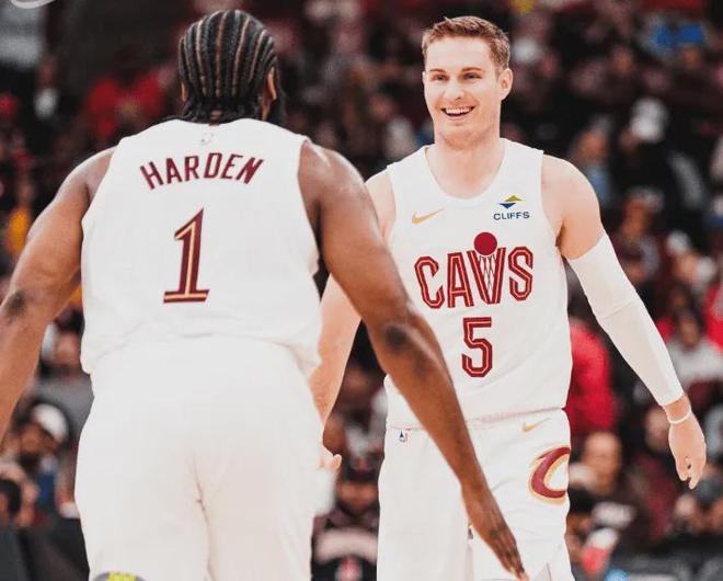 哈登关键表现助骑士险胜公牛 球队依赖症凸显