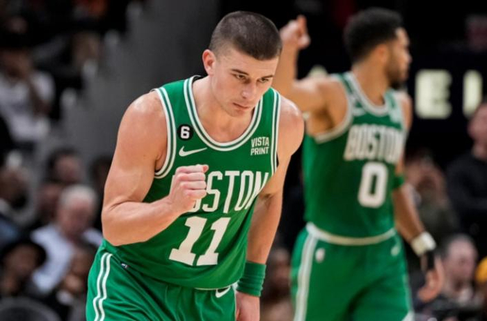 1米85后卫普理查德数据炸裂 赛季场均17分领跑N