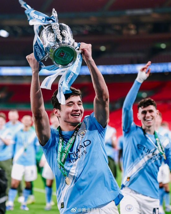 22岁乌兹别克斯坦新星胡桑诺夫或成世界杯关键人